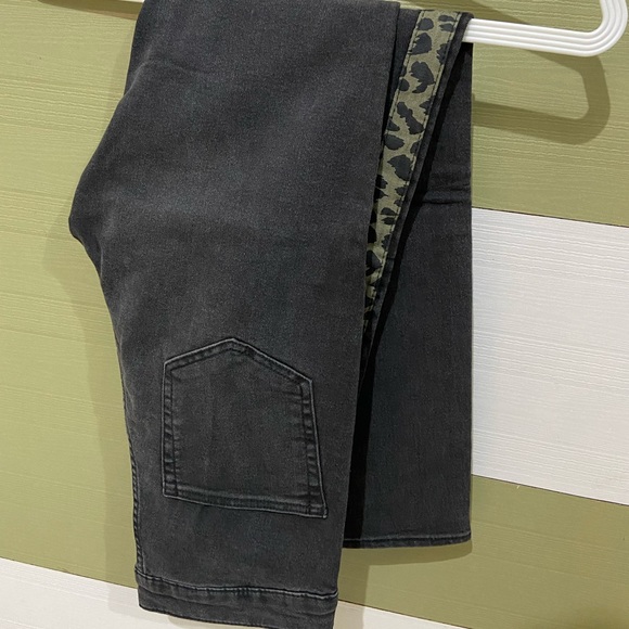 H&M Charcoal Jeans - Picture 6 of 7